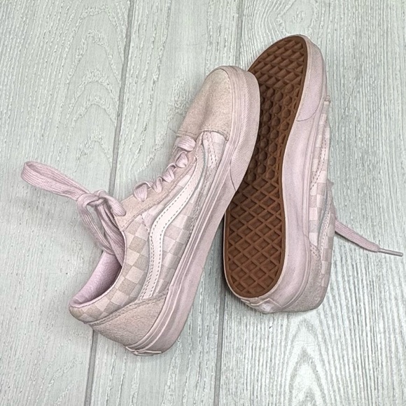 Girls Pink Vans, Soft Pink Checkered Vans, Sneakers, Size 3 - Picture 6 of 7